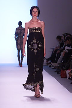 Matthew Williamson F/W 02 Look 30