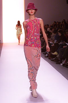 Matthew Williamson F/W 02 Look 32