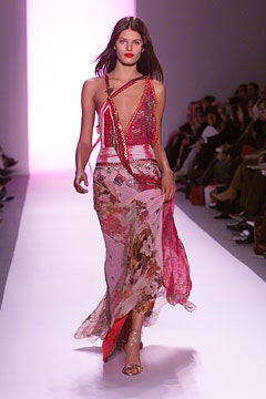 Matthew Williamson F/W 02 Look 35