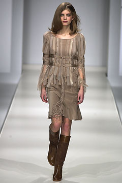 Max Mara F/W 02 Look 14