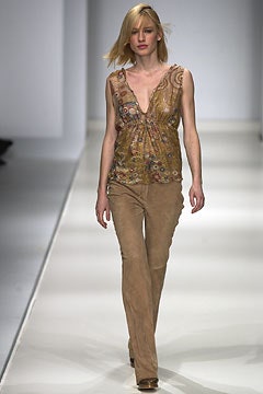 Max Mara F/W 02 Look 15