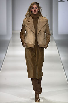 Max Mara F/W 02 Look 20