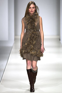 Max Mara F/W 02 Look 27