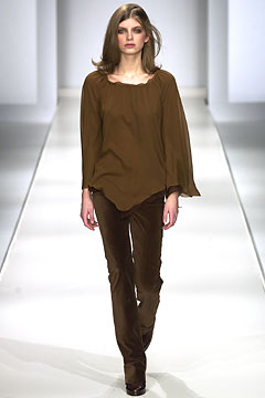 Max Mara F/W 02 Look 32