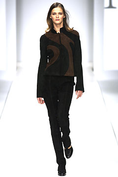 Max Mara F/W 02 Look 43