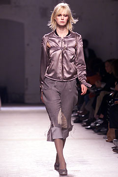 Martine Sitbon F/W 02 Look 43