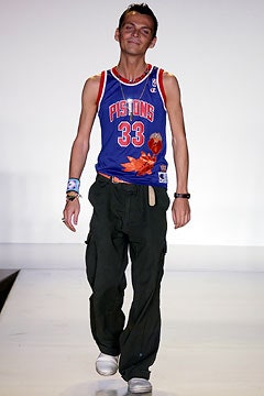 Matthew Williamson S/S 03 Look 40