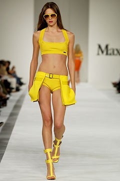 Max Mara S/S 03 Look 16