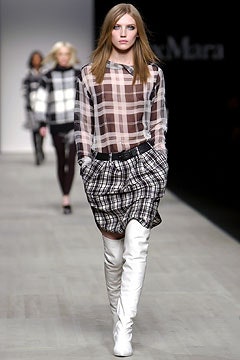 Max Mara F/W 03 Look 16