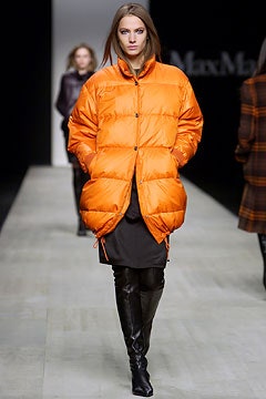 Max Mara F/W 03 Look 37