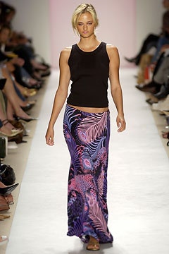 Matthew Williamson S/S 04 Look 32