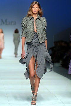 Max Mara S/S 04 Look 18