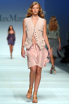Max Mara S/S 04 Look 19