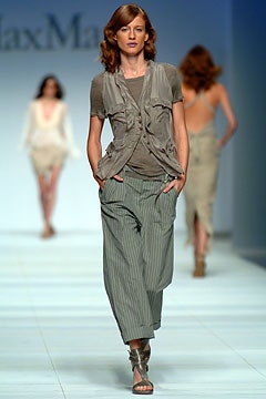 Max Mara S/S 04 Look 32