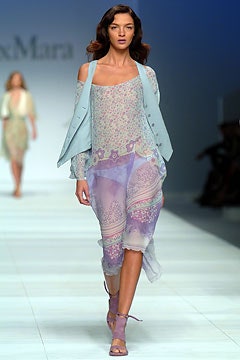 Max Mara S/S 04 Look 36