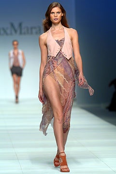 Max Mara S/S 04 Look 39