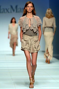 Max Mara S/S 04 Look 45