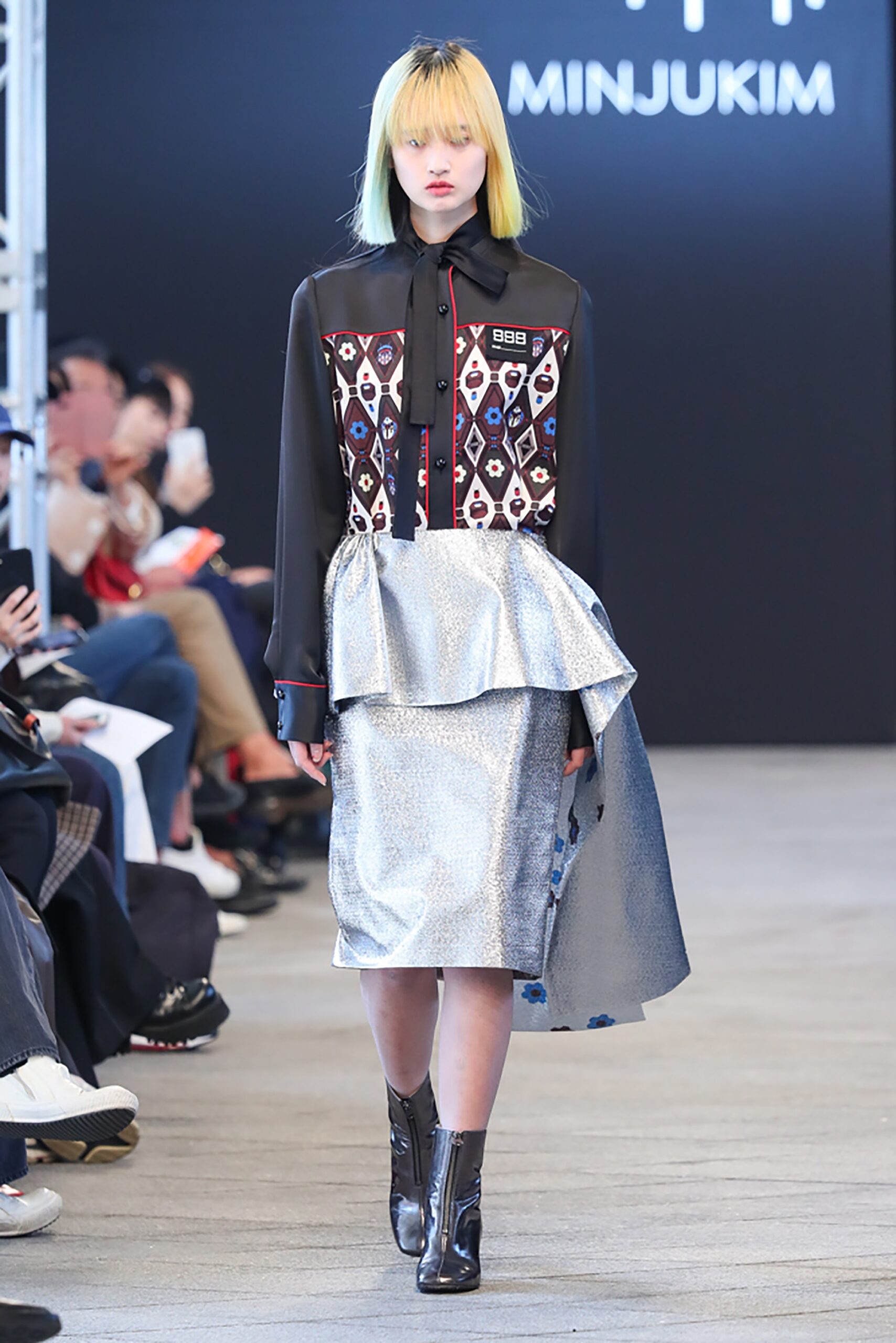 Minju Kim Seoul F/W 18 Look 11