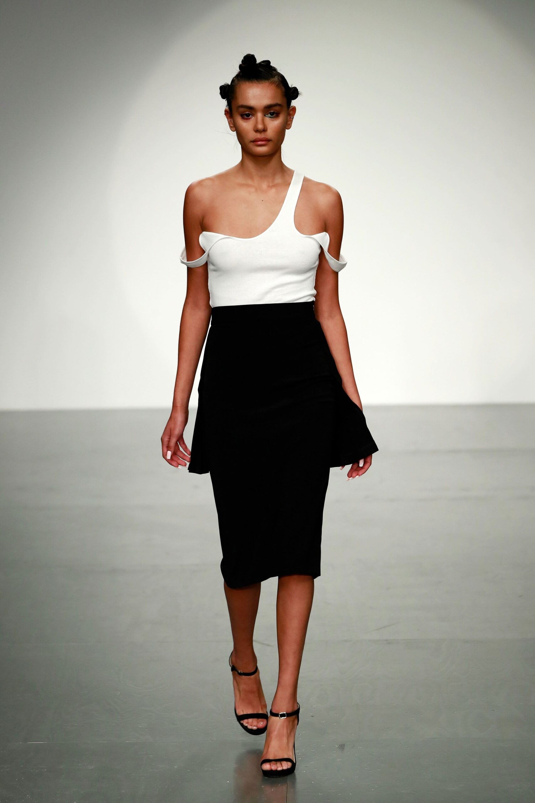 Marta Jakubowski S/S 18 Look 12