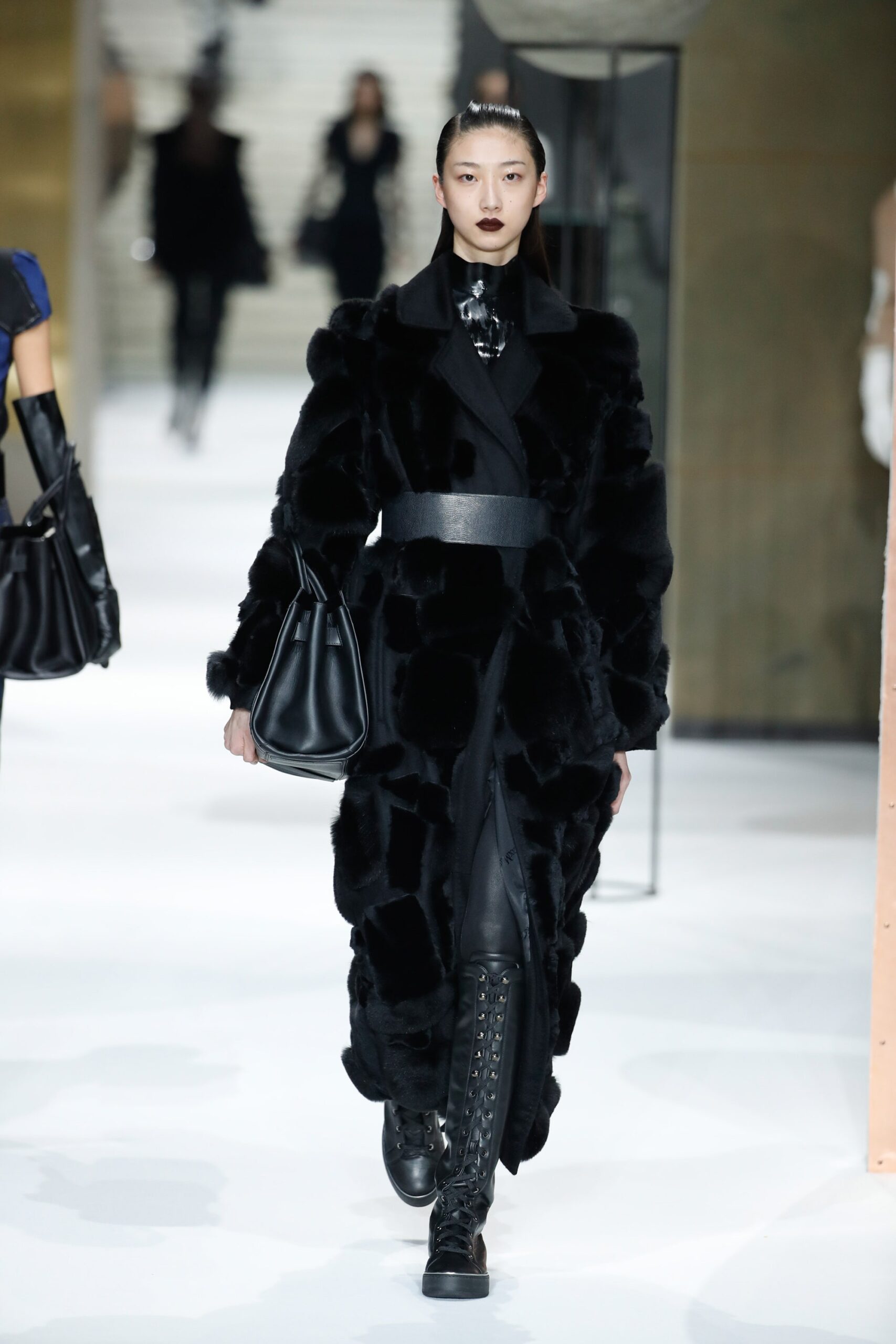 Max Mara F/W 17 Look 18