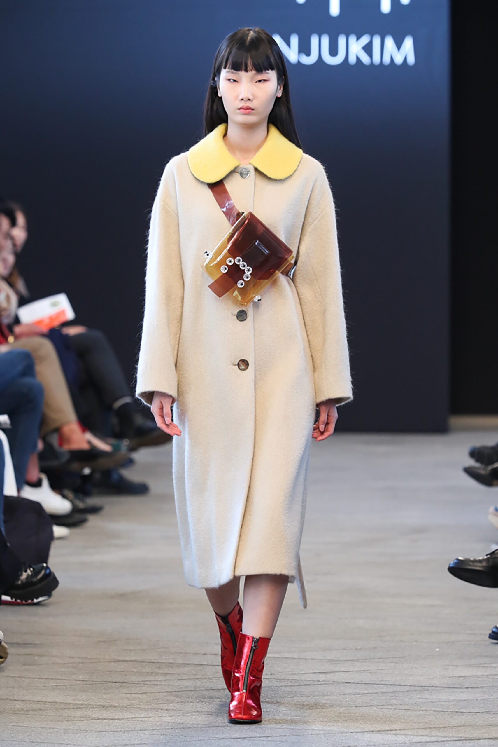 Minju Kim Seoul F/W 18 Look 19