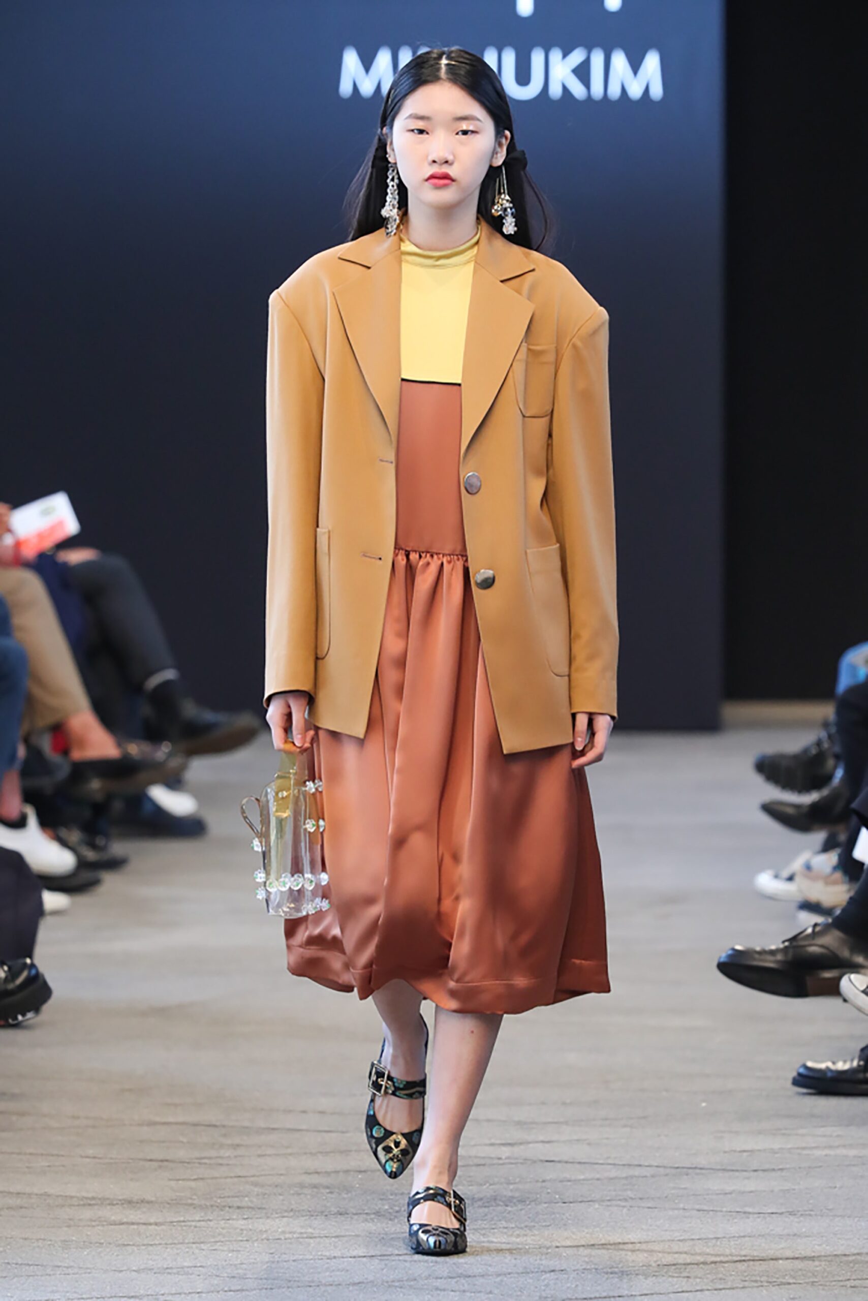 Minju Kim Seoul F/W 18 Look 23