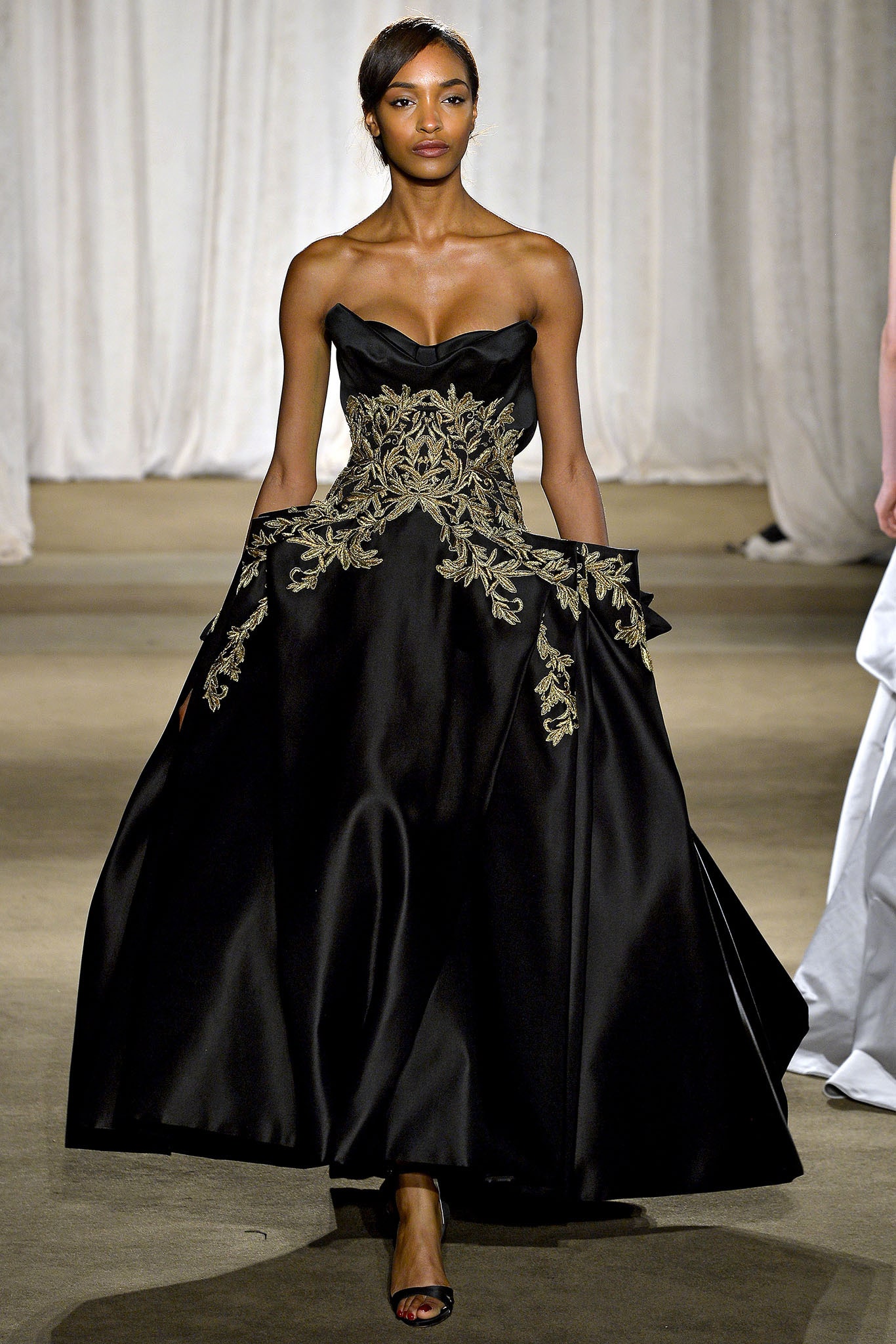 Marchesa F/W 13 Look 25