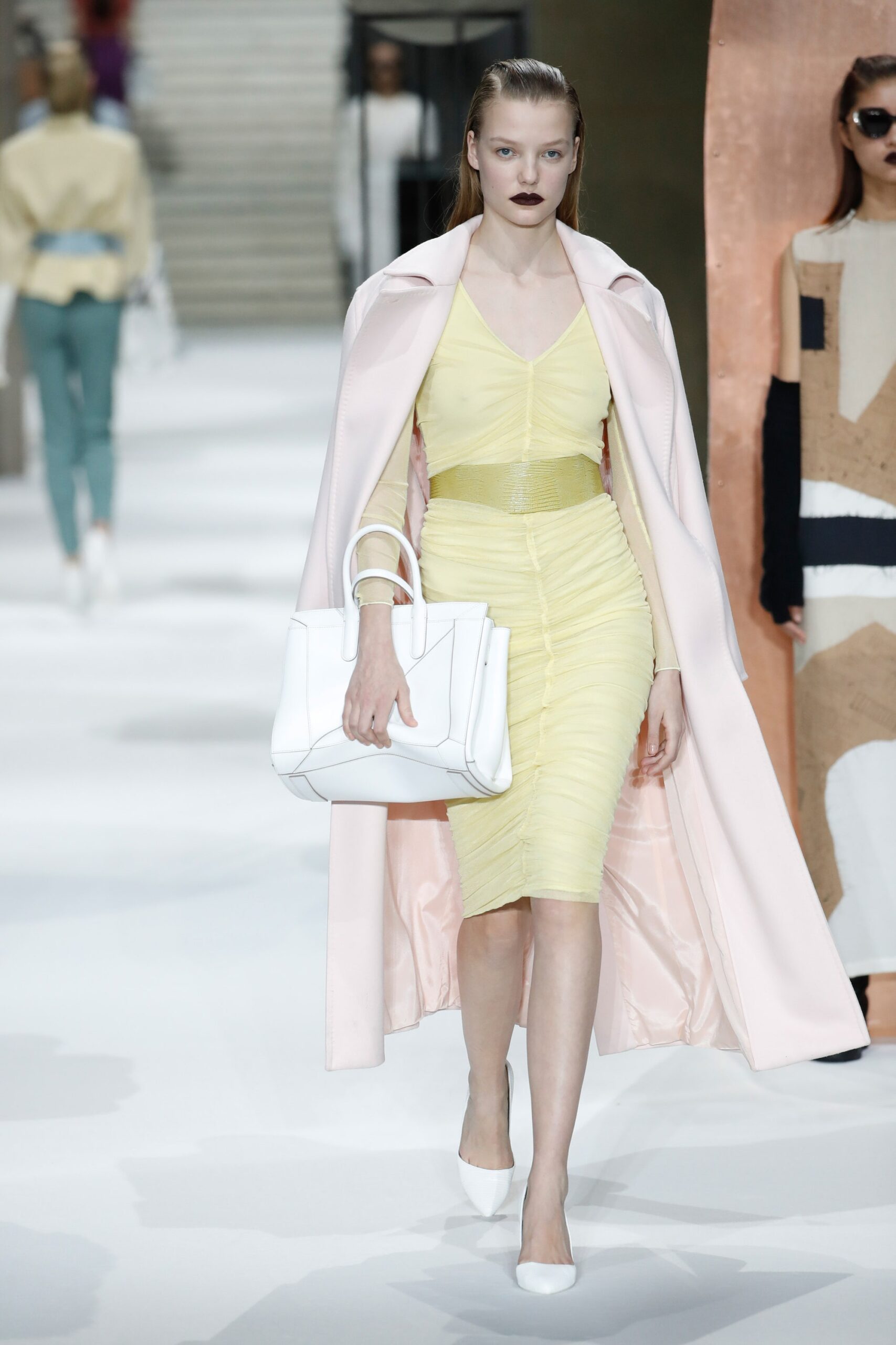 Max Mara F/W 17 Look 52