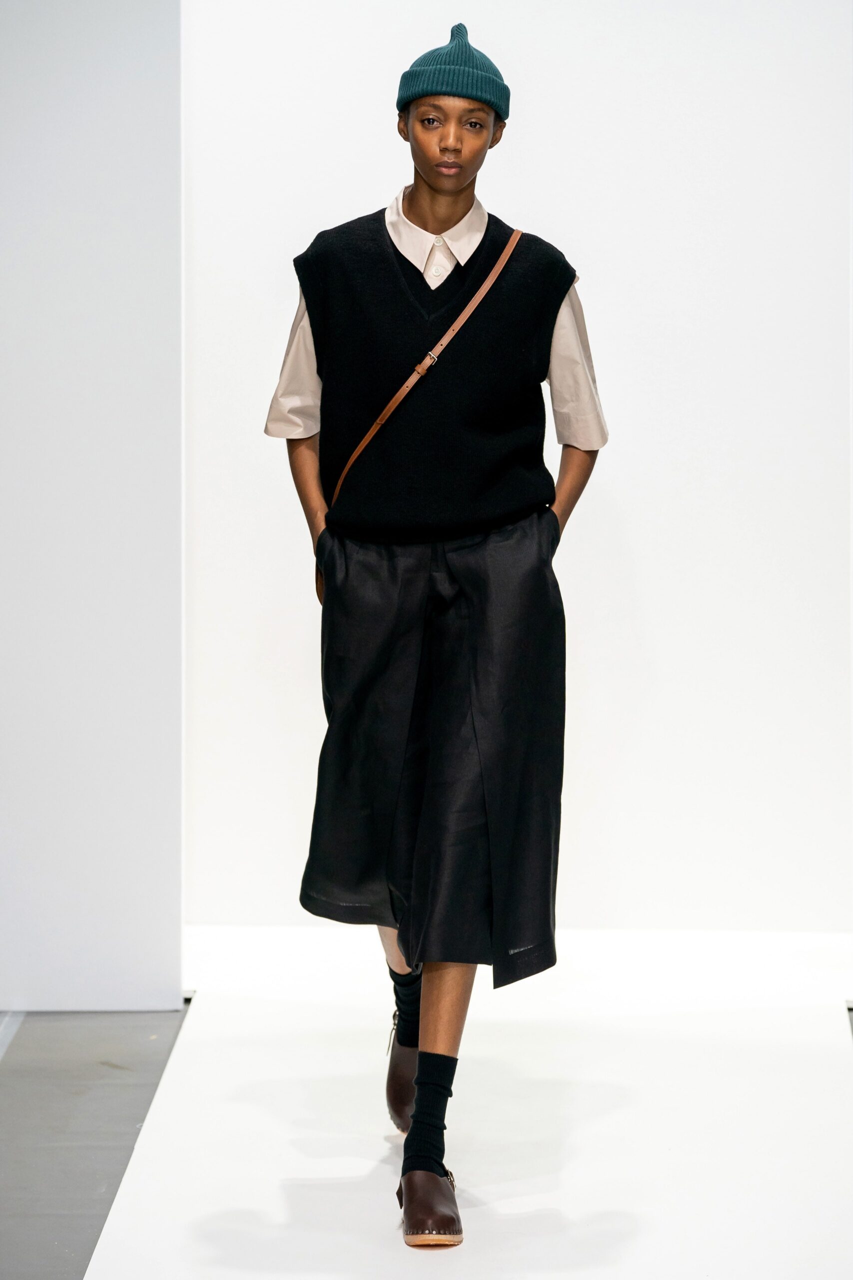 Margaret Howell S/S 20 Look 33