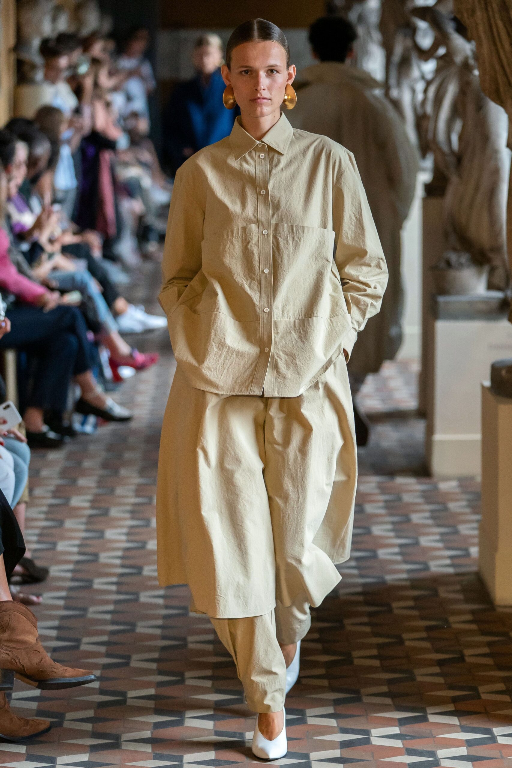 Mark Kenly Domino Tan Copenhagen S/S 20 Look 11
