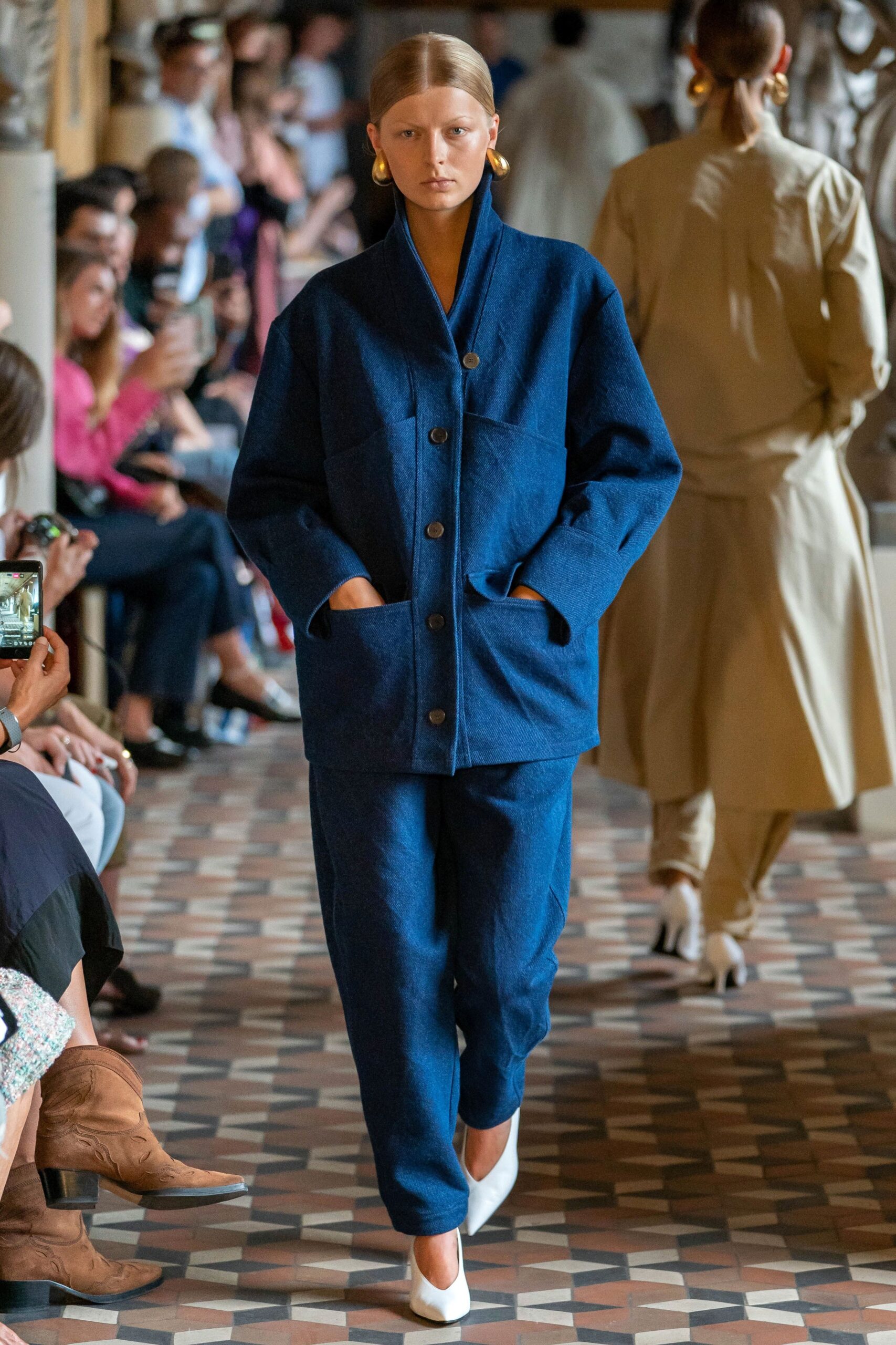 Mark Kenly Domino Tan Copenhagen S/S 20 Look 12