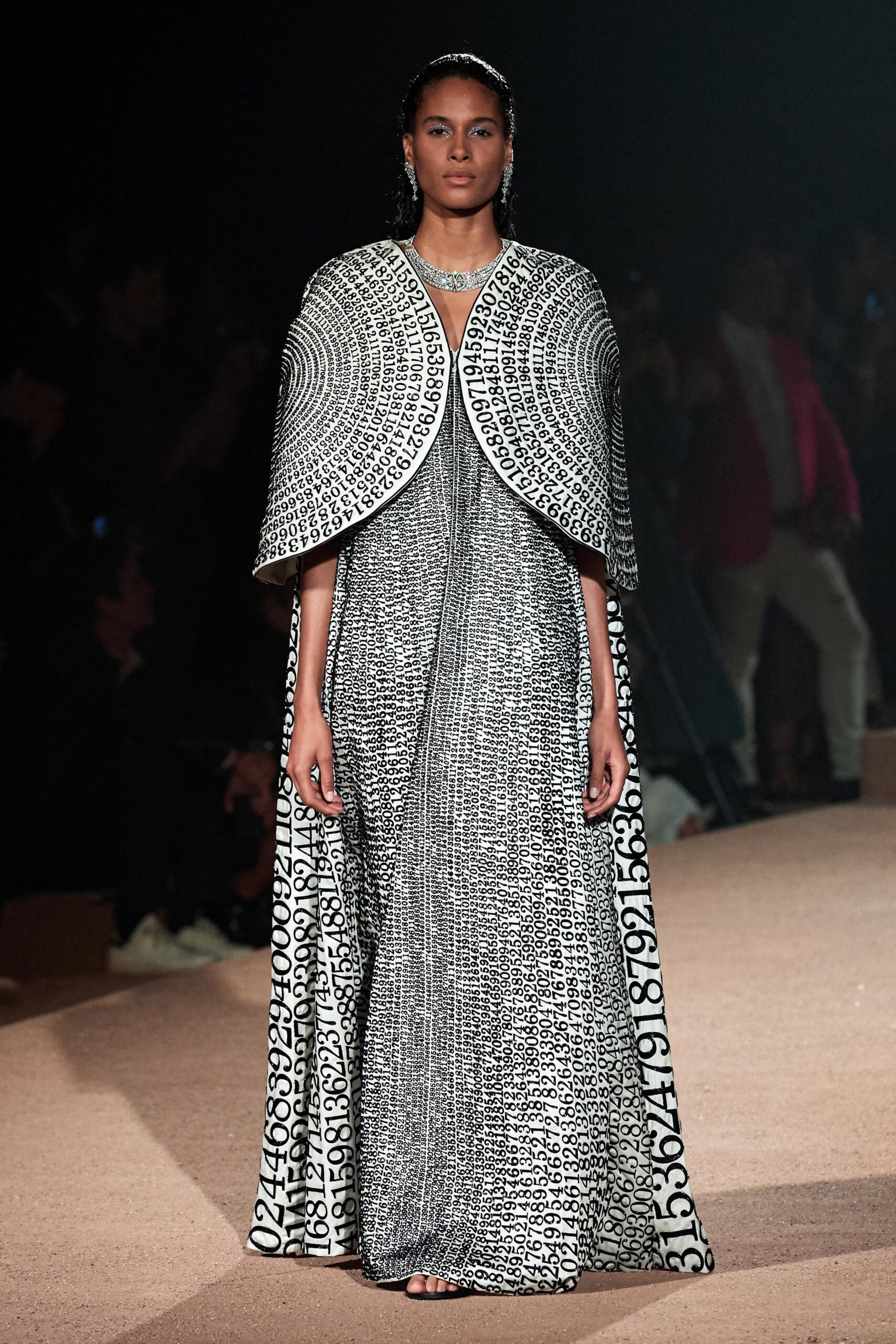 Mary Katrantzou S/S 20 Look 4