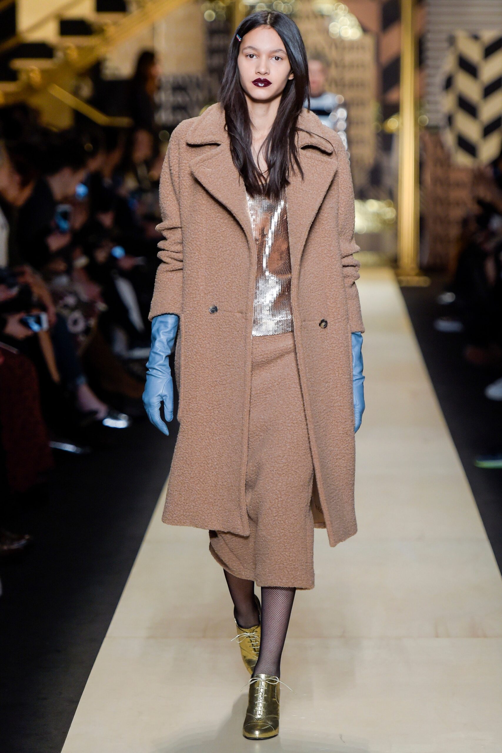 Max Mara F/W 16 Look 9