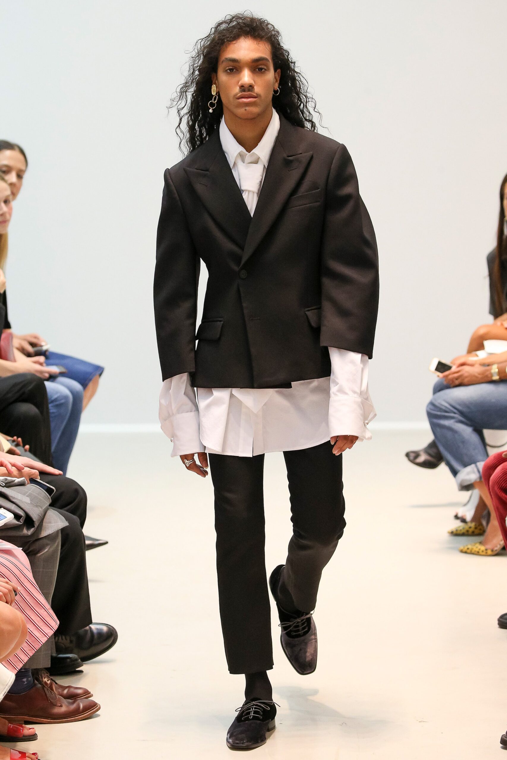 Matthew Adams Dolan S/S 18 Look 16
