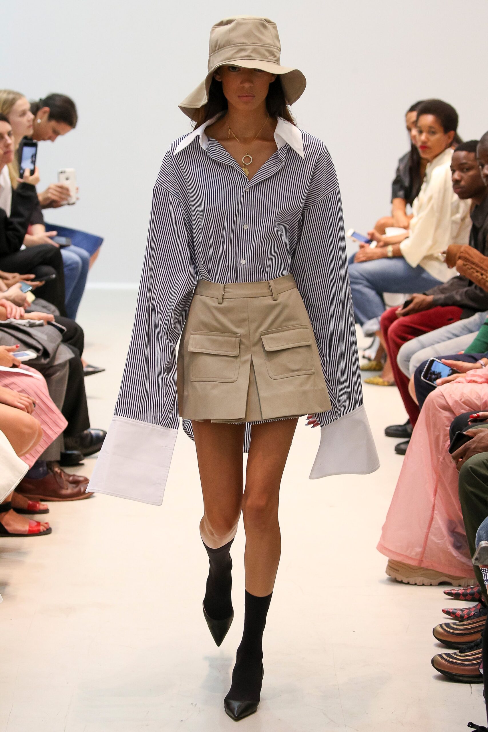 Matthew Adams Dolan S/S 18 Look 19