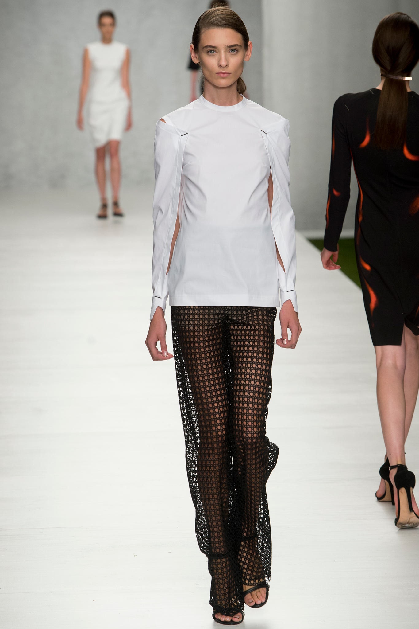 Marios Schwab S/S 14 Look 6