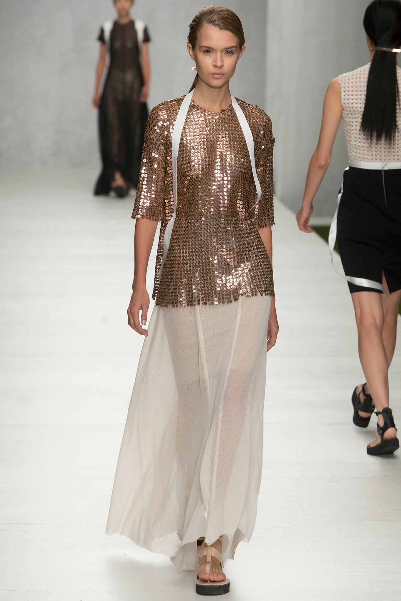 Marios Schwab S/S 14 Look 14