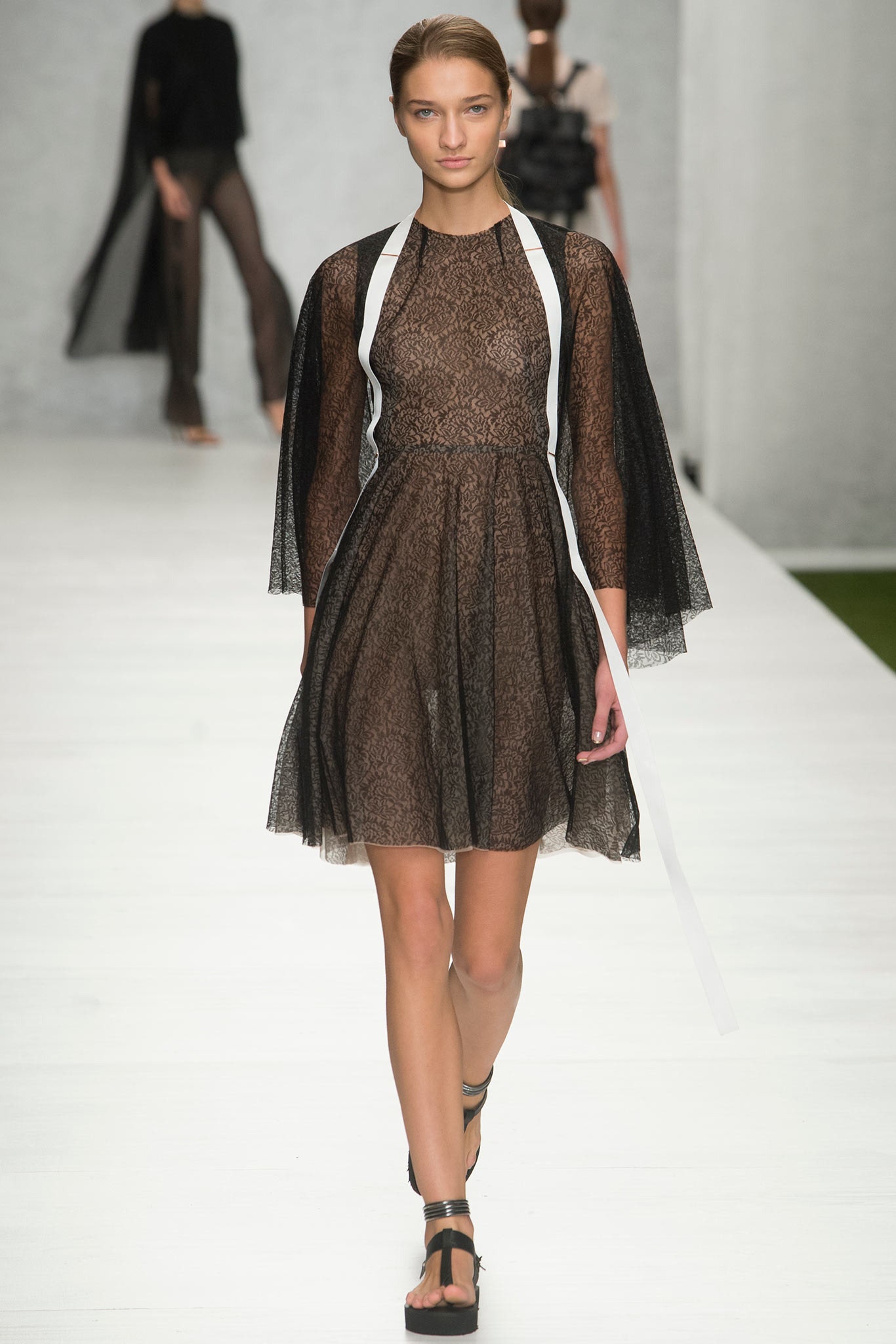 Marios Schwab S/S 14 Look 17