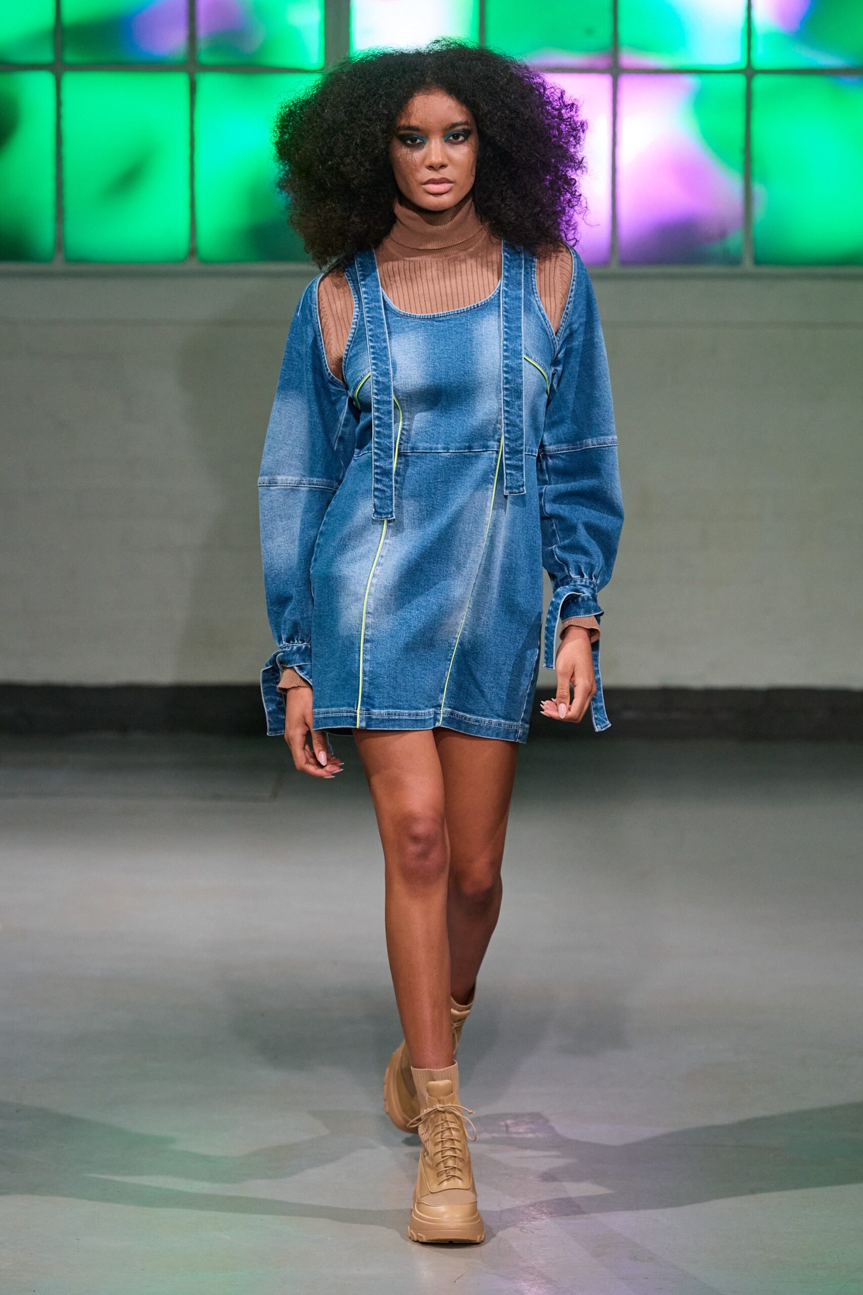 Mark Fast F/W 22 Look 15