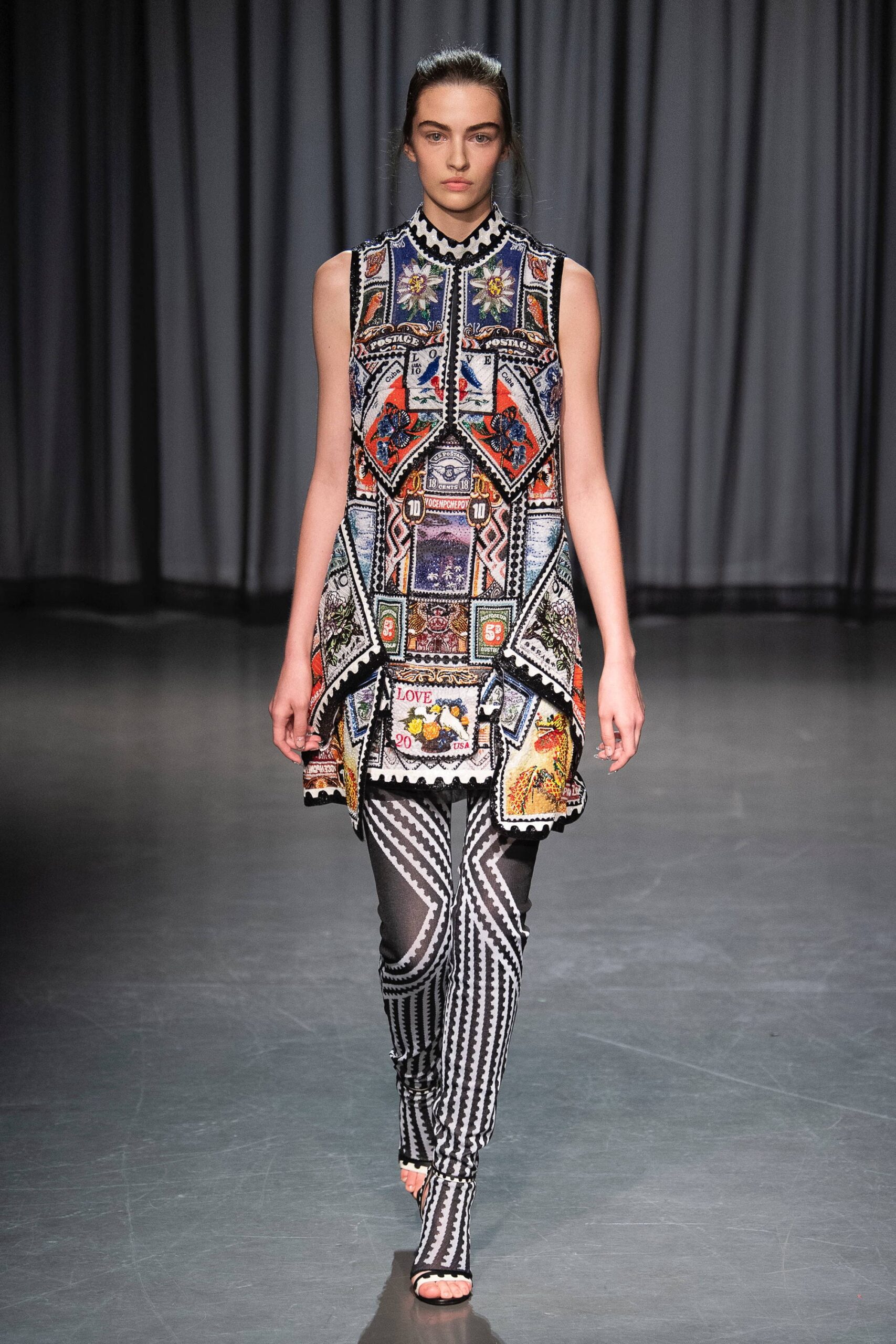 Mary Katrantzou S/S 19 Look 3