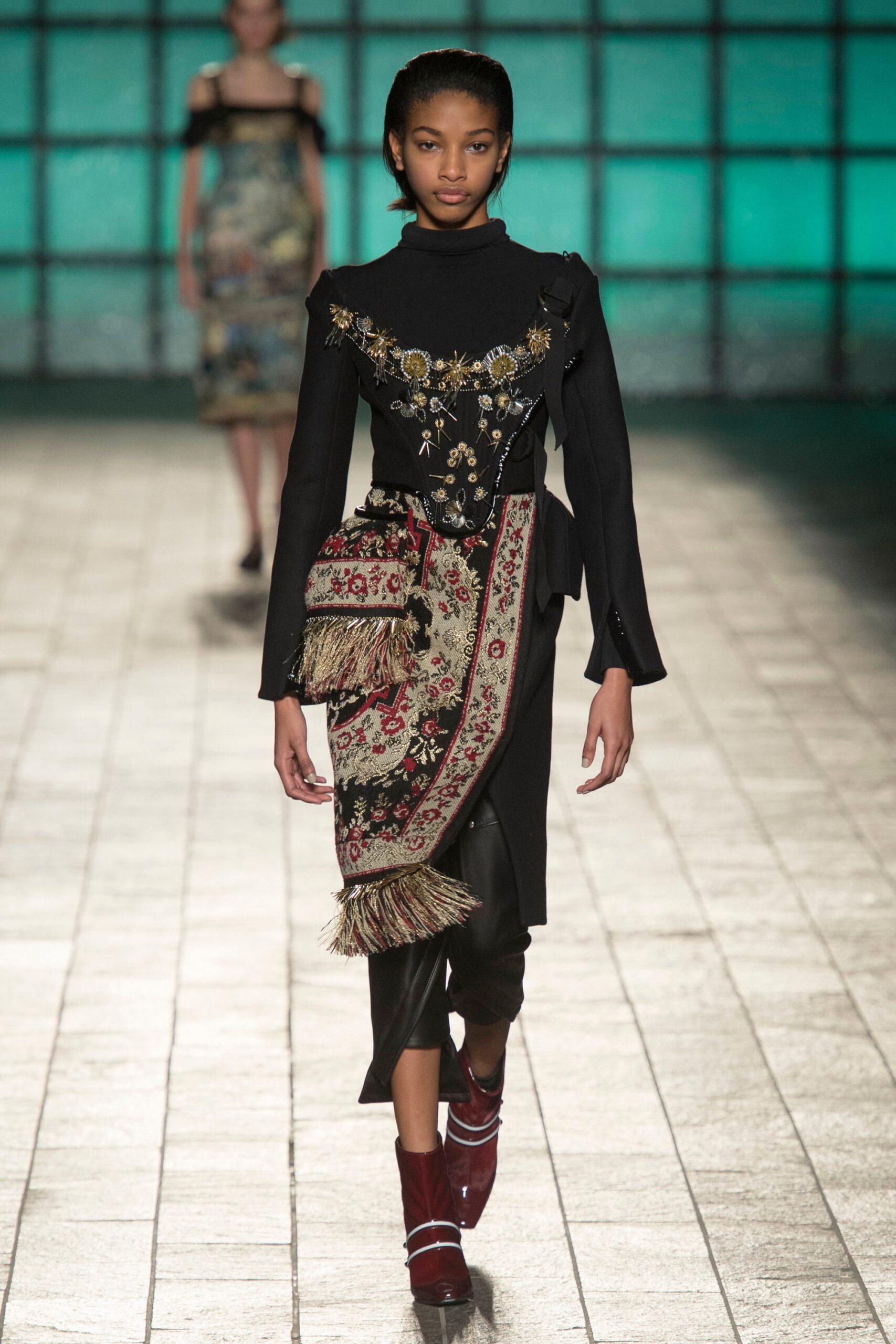 Mary Katrantzou F/W 18 Look 15