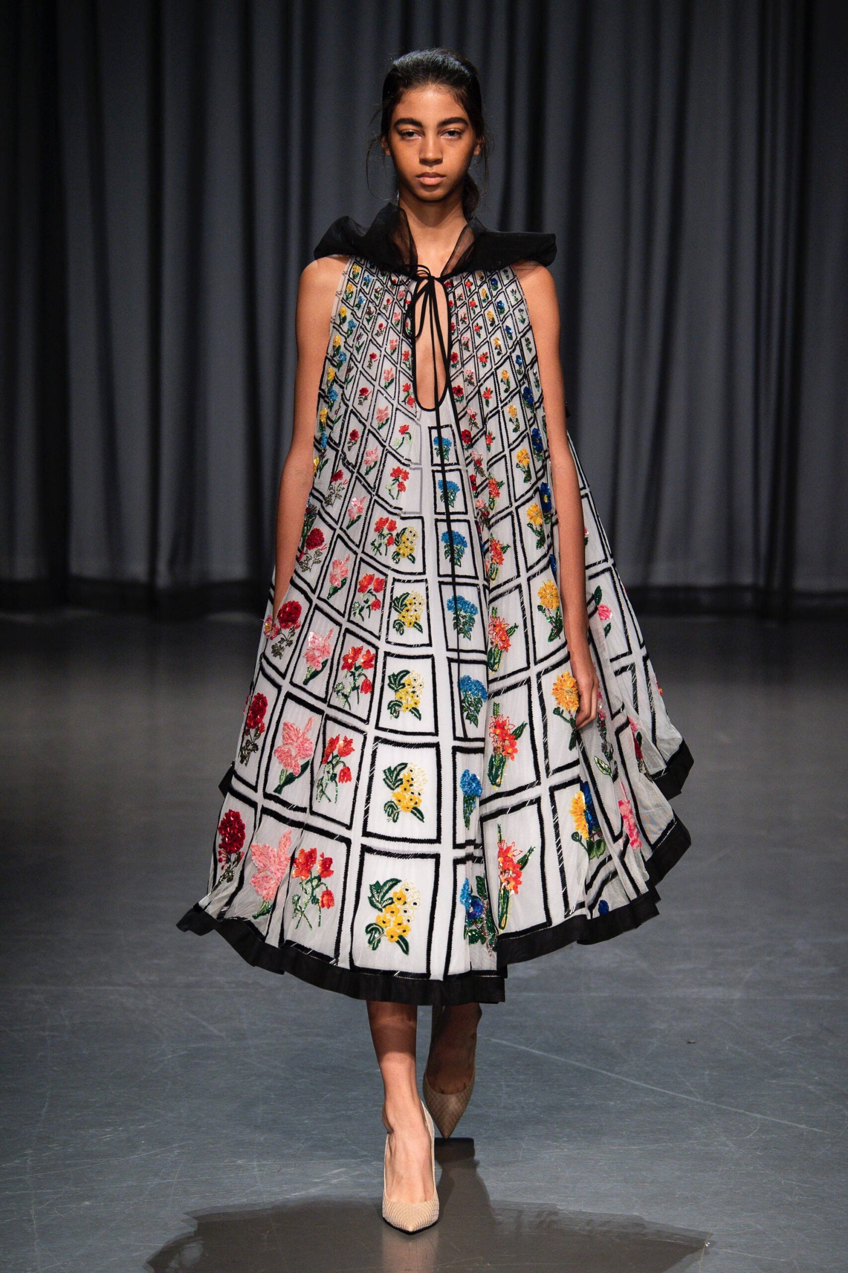 Mary Katrantzou S/S 19 Look 16