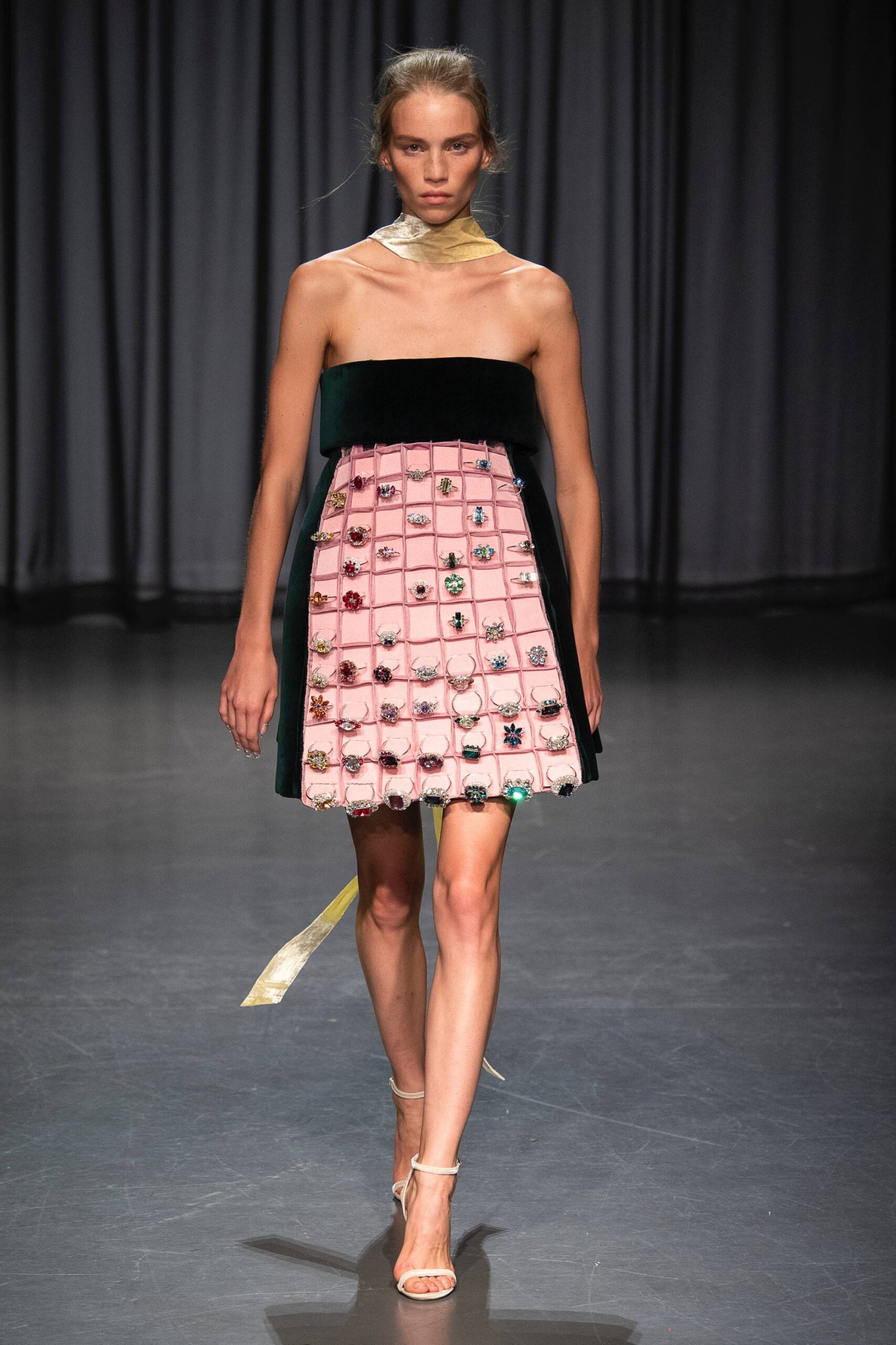 Mary Katrantzou S/S 19 Look 31