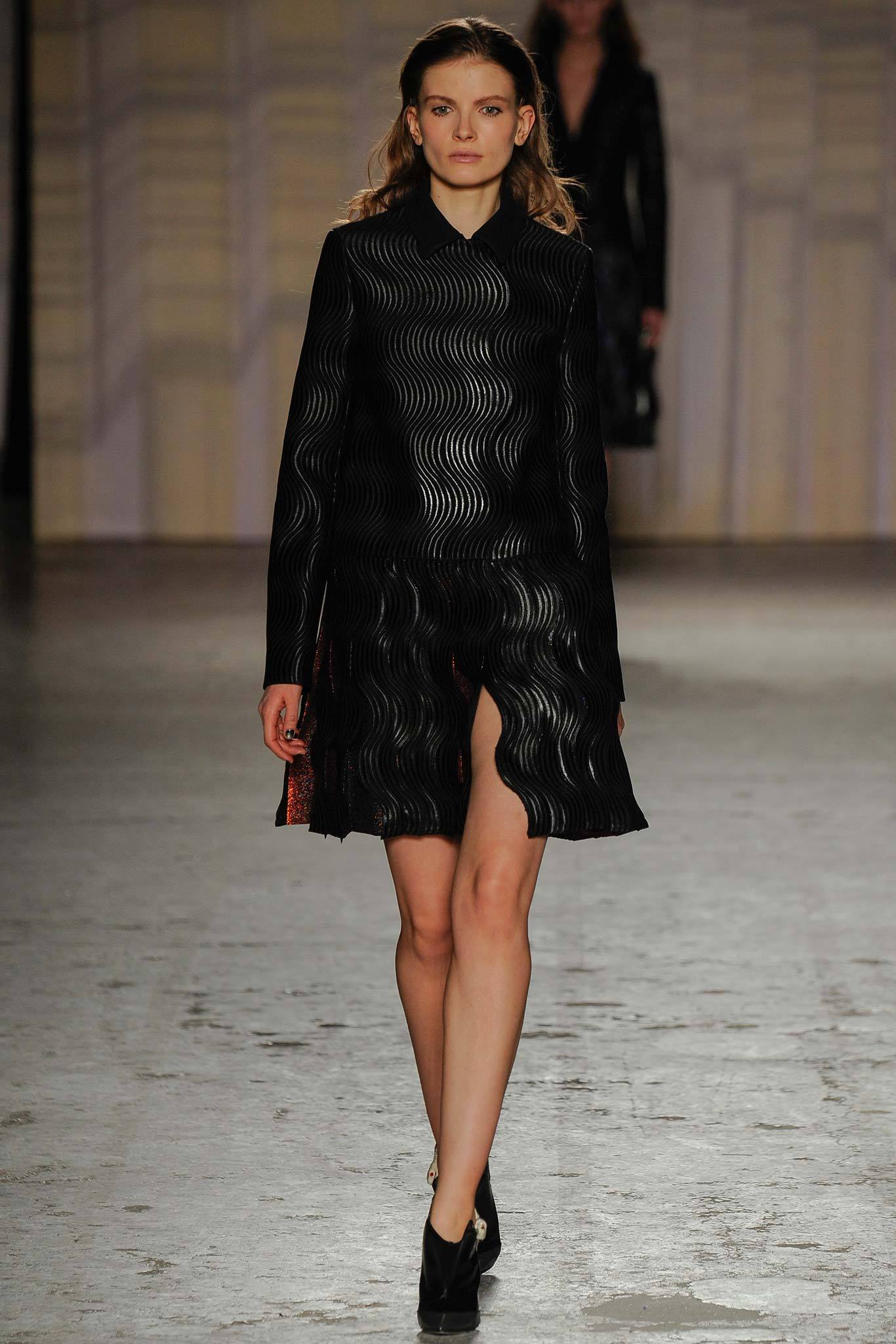 Marco de Vincenzo F/W 14 Look 32