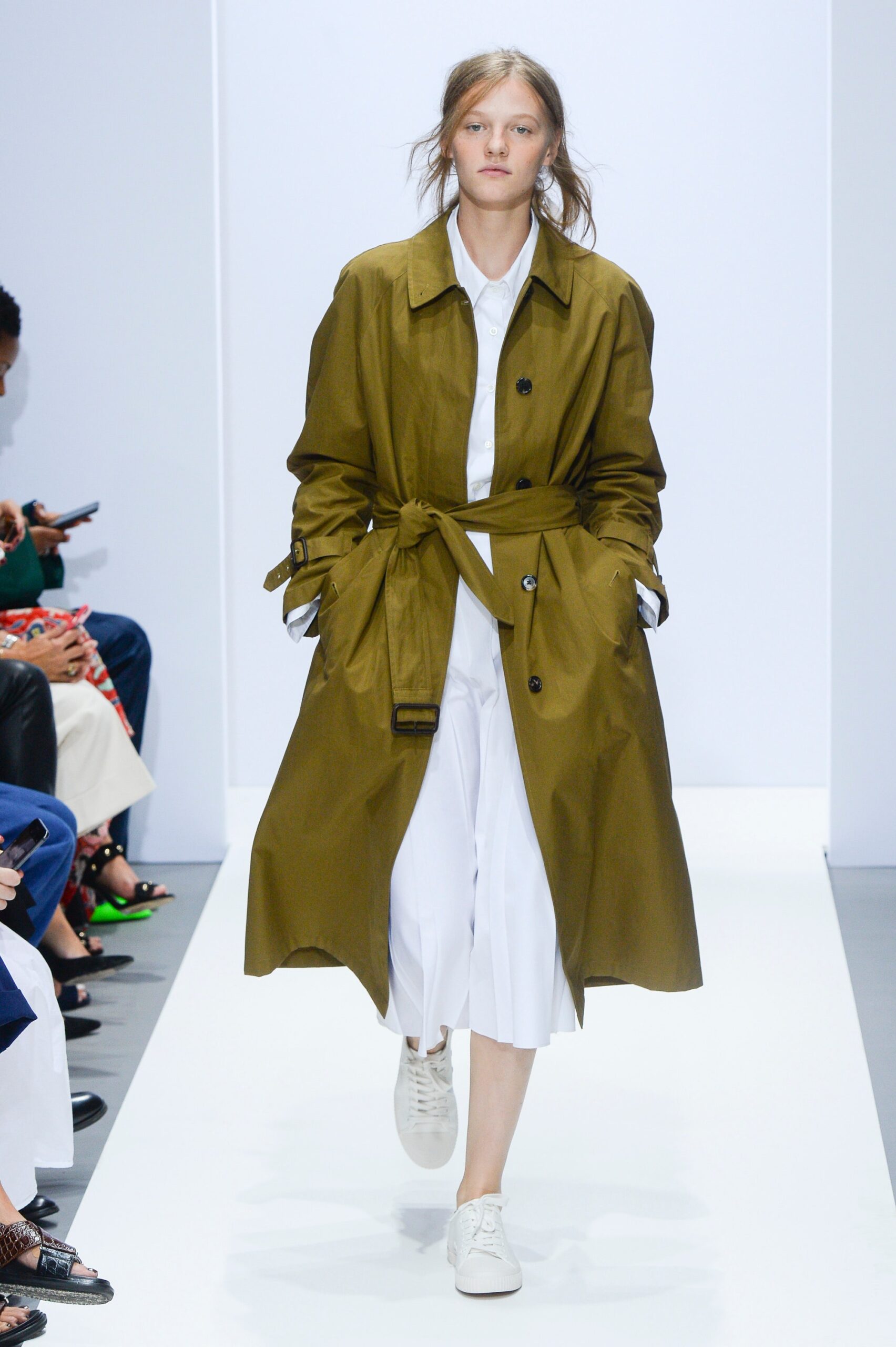 Margaret Howell S/S 19 Menswear Look 1