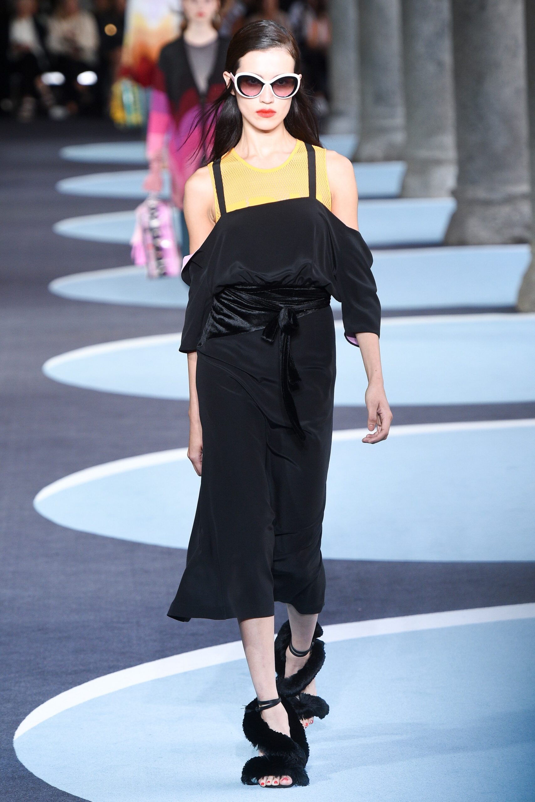 Marco de Vincenzo S/S 18 Look 9