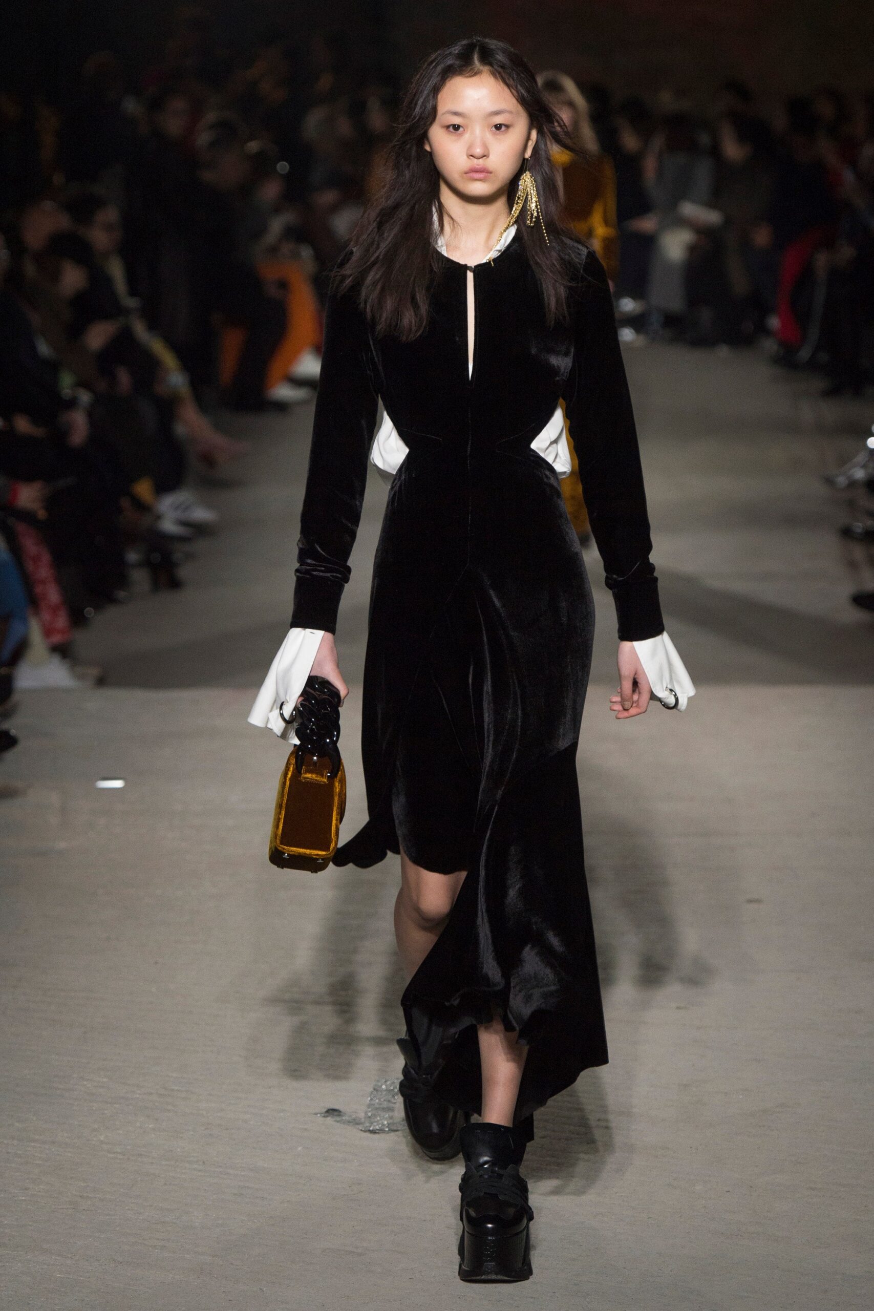Marques’Almeida F/W 18 Look 6