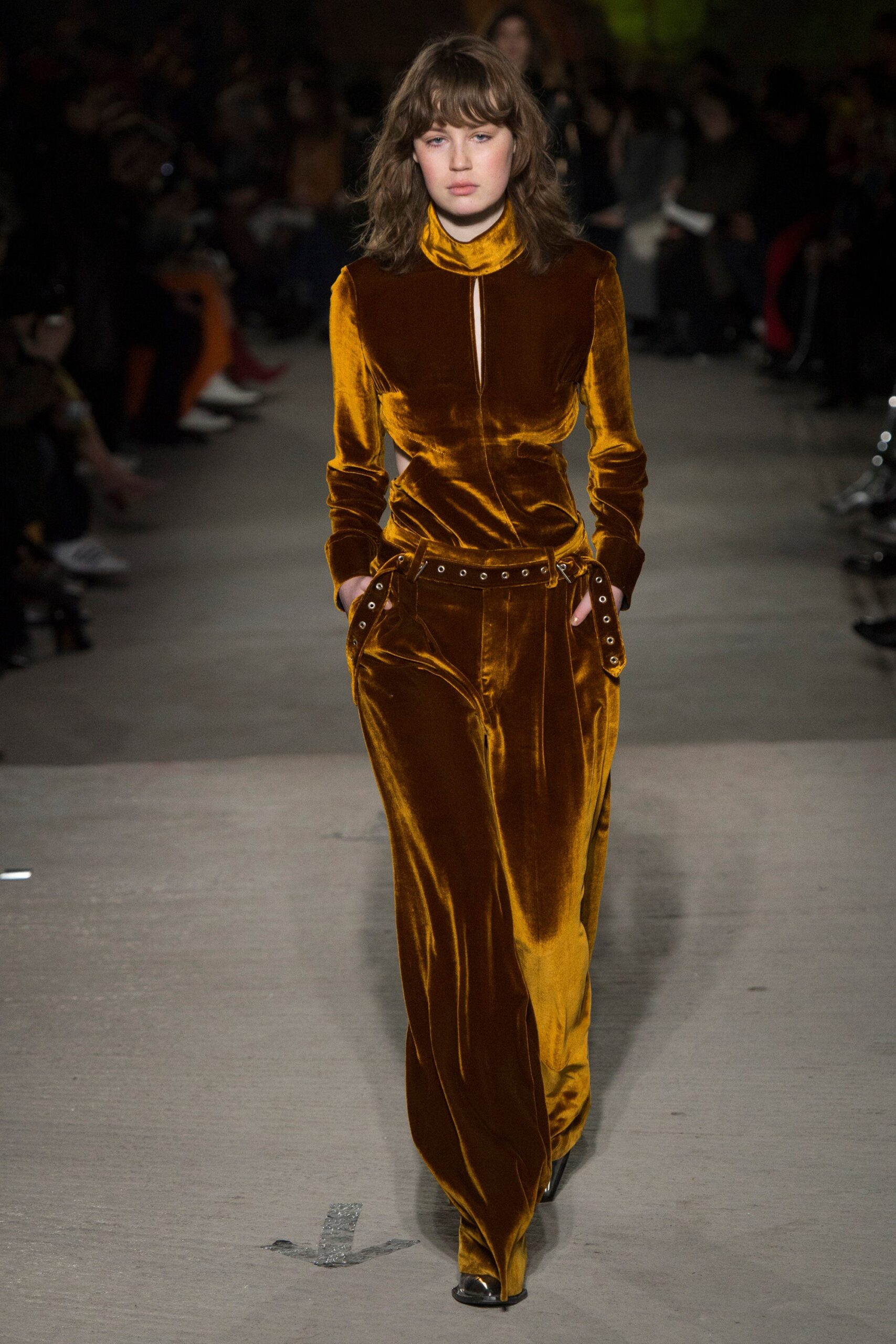 Marques’Almeida F/W 18 Look 7