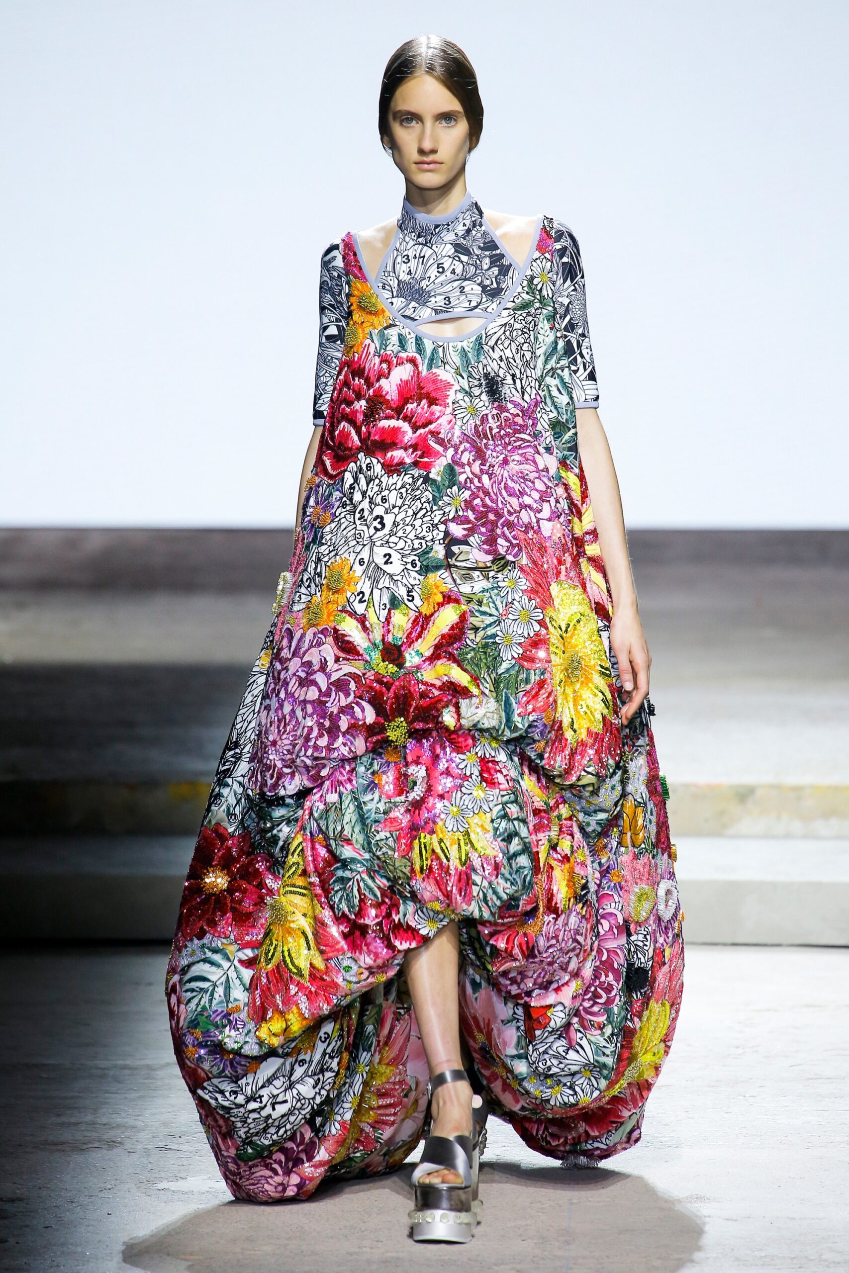 Mary Katrantzou S/S 18 Look 16