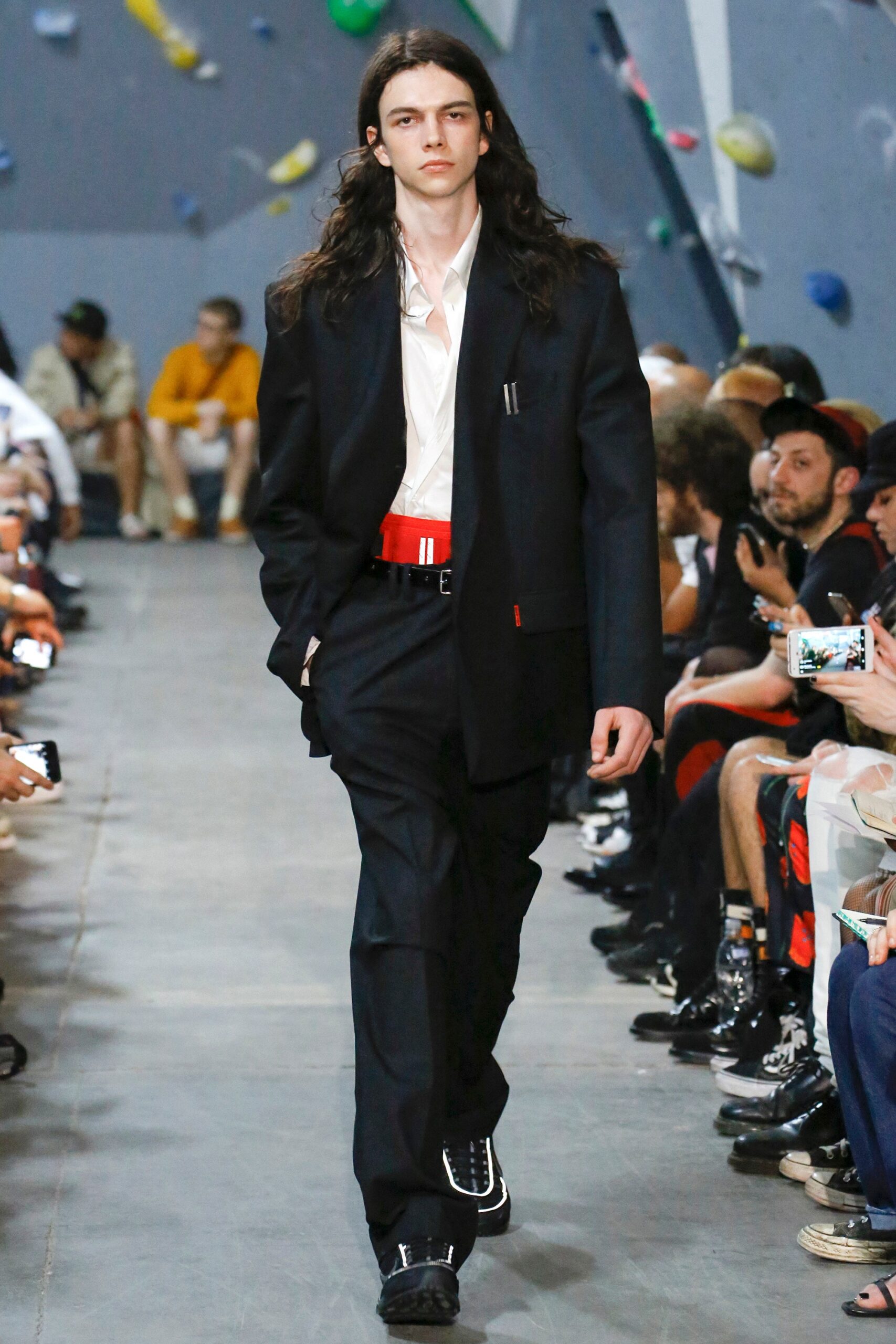 Martine Rose S/S 18 Menswear Look 1